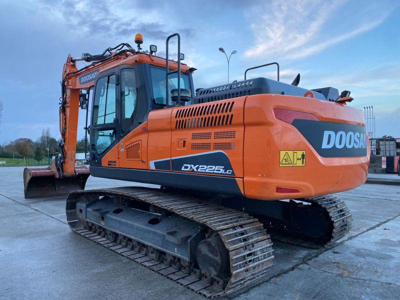 Doosan DX 225 LC - Excavadora de cadenas: foto 2 Doosan DX 225 LC - Excavadora de cadenas: foto 2