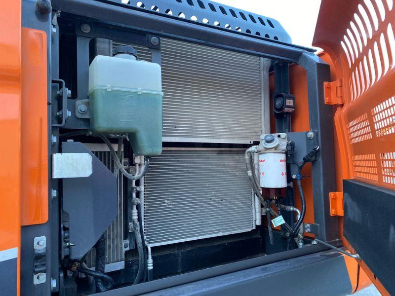 Doosan DX 225 LC - Excavadora de cadenas: foto 4 Doosan DX 225 LC - Excavadora de cadenas: foto 4