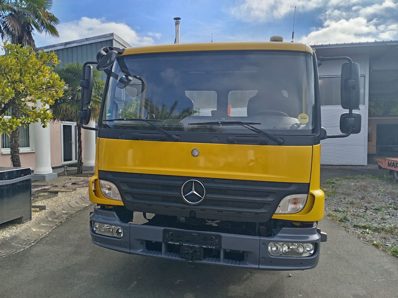 Mercedes-Benz Kamag Wiesel / WBH25 / KB3793 / mit Ganrantie - Camión portacontenedore/ Intercambiable: foto 1 Mercedes-Benz Kamag Wiesel / WBH25 / KB3793 / mit Ganrantie - Camión portacontenedore/ Intercambiable: foto 1