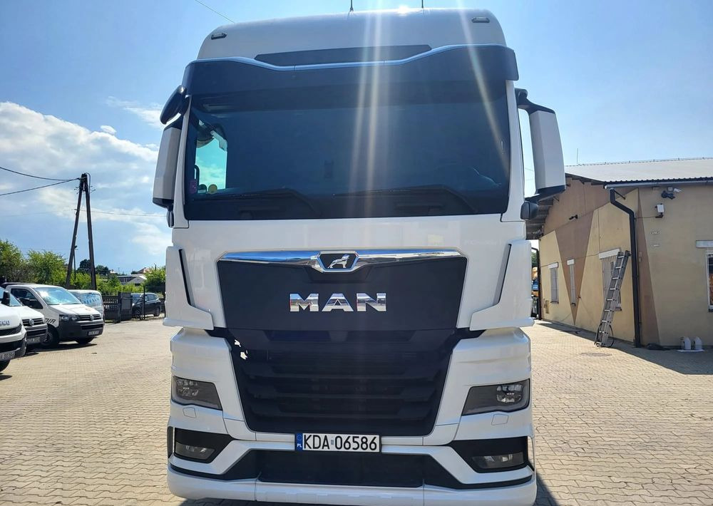 MAN TGX 18.470 - Cabeza tractora: foto 3 MAN TGX 18.470 - Cabeza tractora: foto 3
