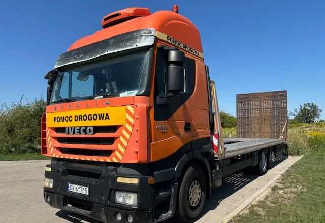 Iveco Stralis 26.450 - Grua de remolque autos: foto 1 Iveco Stralis 26.450 - Grua de remolque autos: foto 1