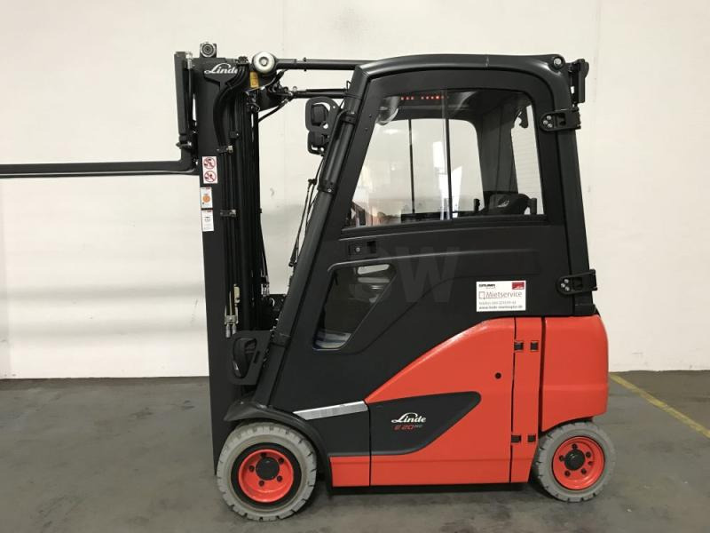 Linde E 20 PH EVO 386-02 - Carretilla elevadora eléctrica: foto 3 Linde E 20 PH EVO 386-02 - Carretilla elevadora eléctrica: foto 3