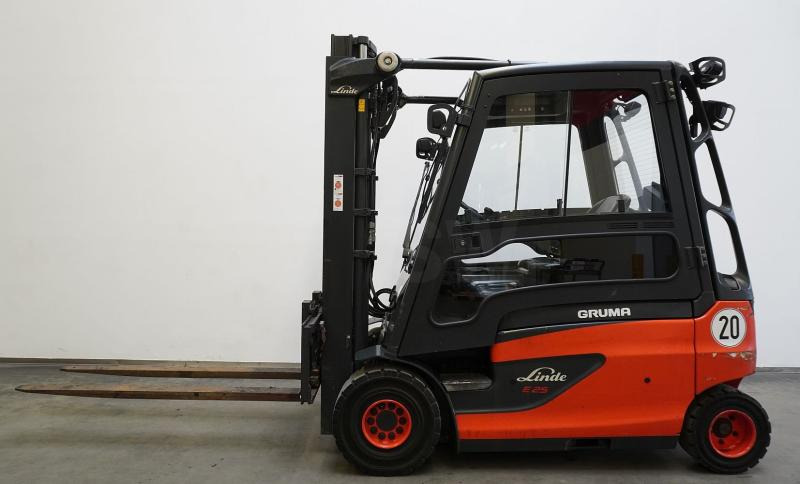 Linde E 25 L 387 - Carretilla elevadora eléctrica: foto 4 Linde E 25 L 387 - Carretilla elevadora eléctrica: foto 4