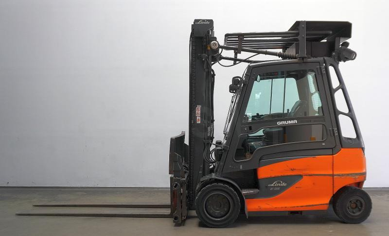 Linde E 35/600 H 388 - Carretilla elevadora eléctrica: foto 4 Linde E 35/600 H 388 - Carretilla elevadora eléctrica: foto 4
