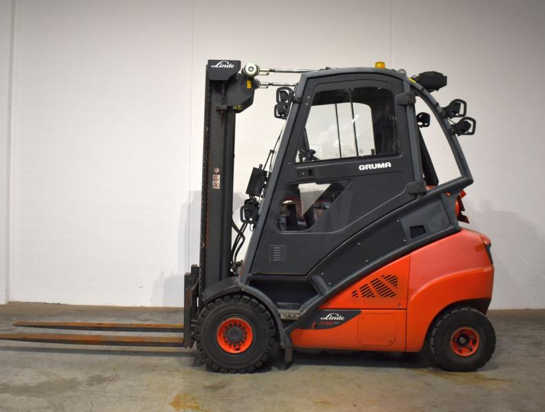 Linde H 35 T EVO 393-02 - Carretilla elevadora de gas: foto 4 Linde H 35 T EVO 393-02 - Carretilla elevadora de gas: foto 4