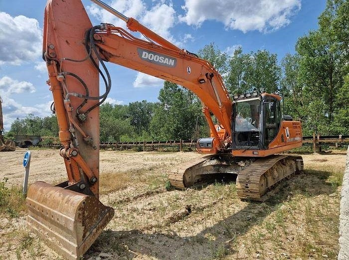 Doosan DX255 LC-3 - Excavadora: foto 1 Doosan DX255 LC-3 - Excavadora: foto 1