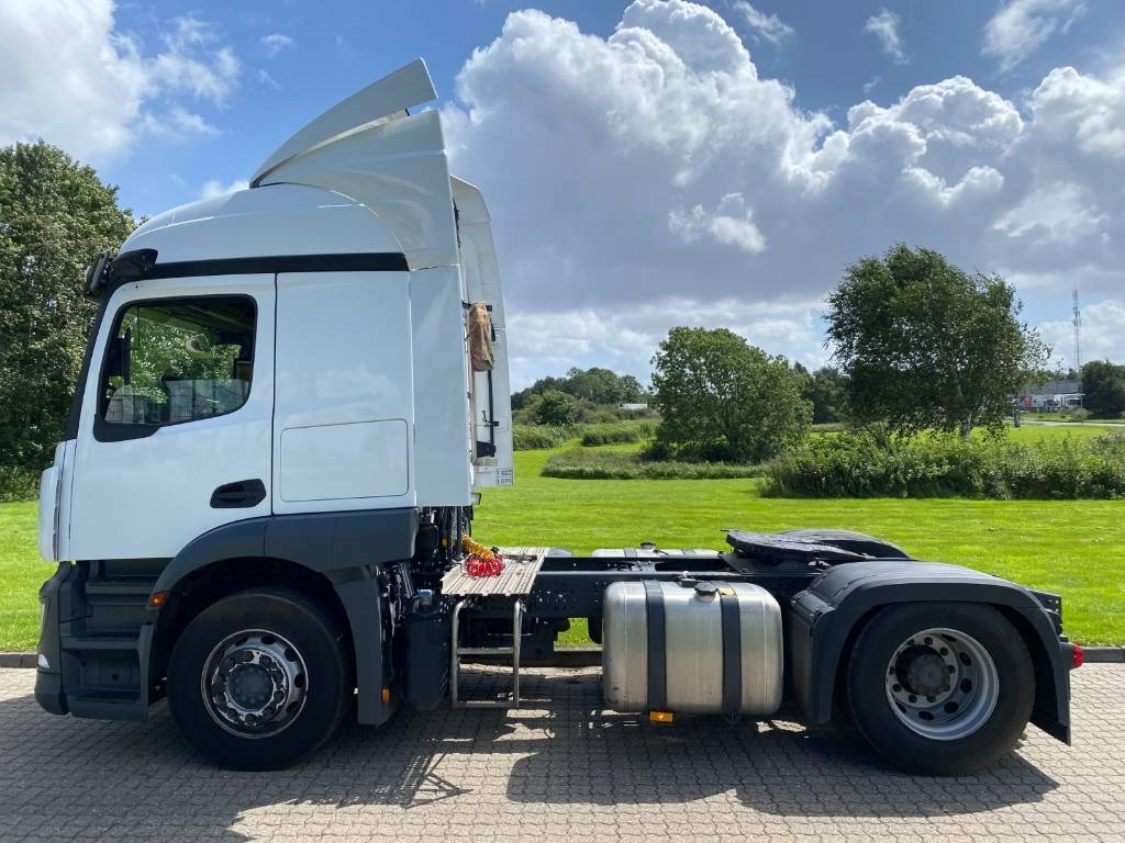 Mercedes-Benz Actros 1835 - Cabeza tractora: foto 5 Mercedes-Benz Actros 1835 - Cabeza tractora: foto 5