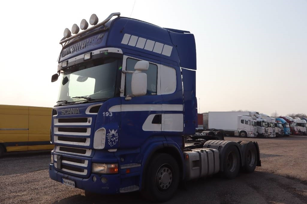 Scania R420LA6X2MNB serie 8047 - Cabeza tractora: foto 1 Scania R420LA6X2MNB serie 8047 - Cabeza tractora: foto 1