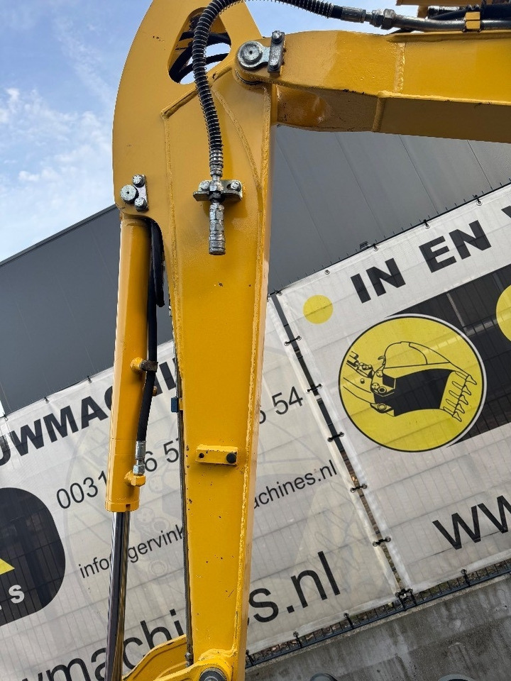 Komatsu PC 26 MR-3 - Miniexcavadora: foto 3 Komatsu PC 26 MR-3 - Miniexcavadora: foto 3