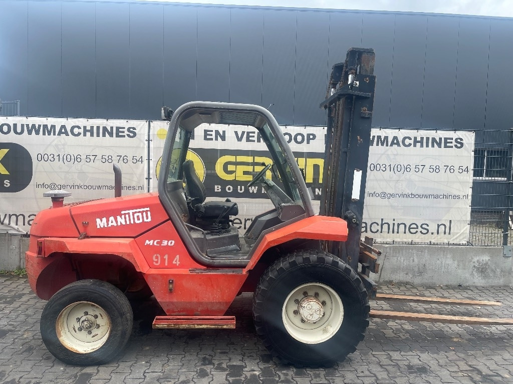 Manitou MC 30 - Carretilla todo terreno: foto 4 Manitou MC 30 - Carretilla todo terreno: foto 4