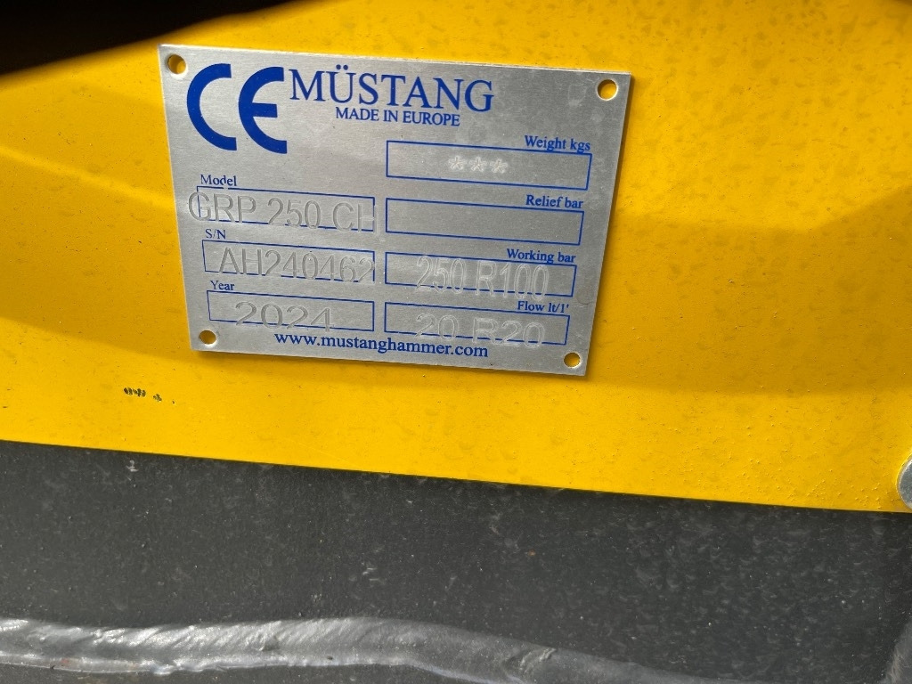 Mustang GRP 250 - Pinza de manipulación para Maquinaria de construcción: foto 5 Mustang GRP 250 - Pinza de manipulación para Maquinaria de construcción: foto 5