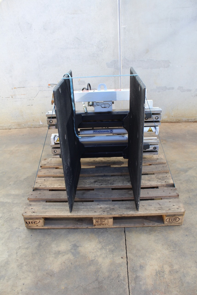 RONCARI UEB208100B0L060 - Pinza: foto 1 RONCARI UEB208100B0L060 - Pinza: foto 1