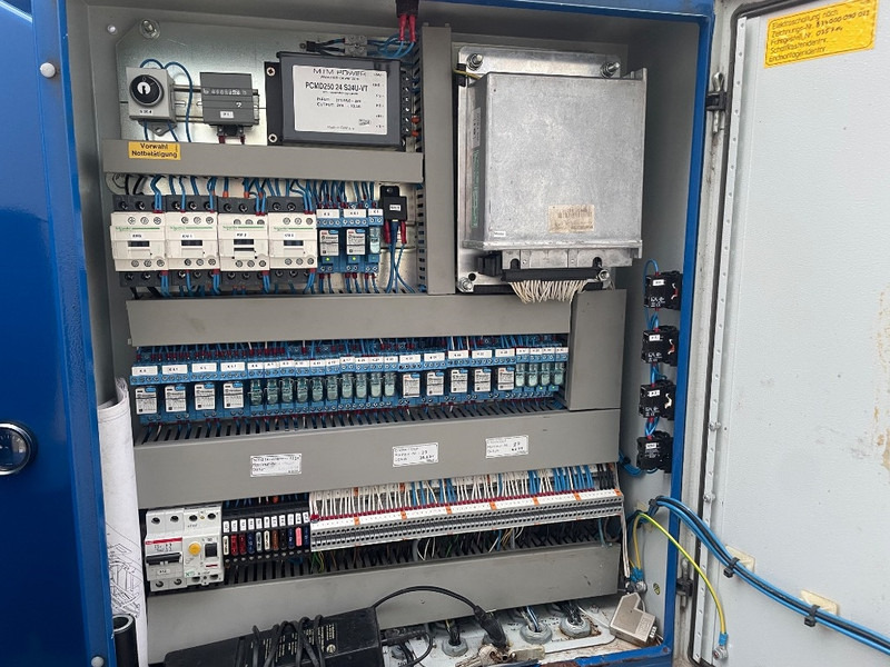 Böcker AHK 30/1600 - Grúa todo terreno: foto 4 Böcker AHK 30/1600 - Grúa todo terreno: foto 4