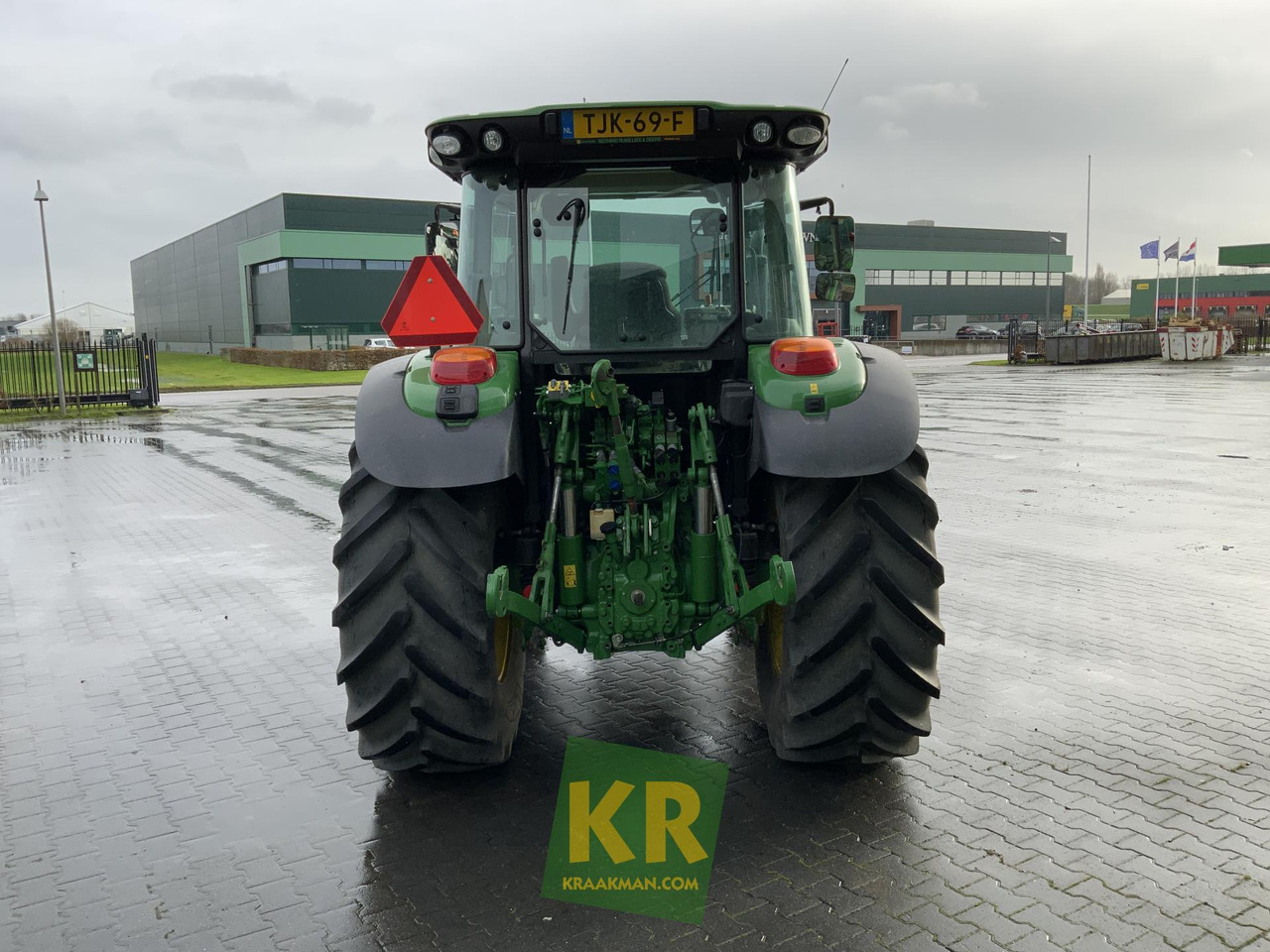 5125R John Deere - Tractor: foto 5 5125R John Deere - Tractor: foto 5