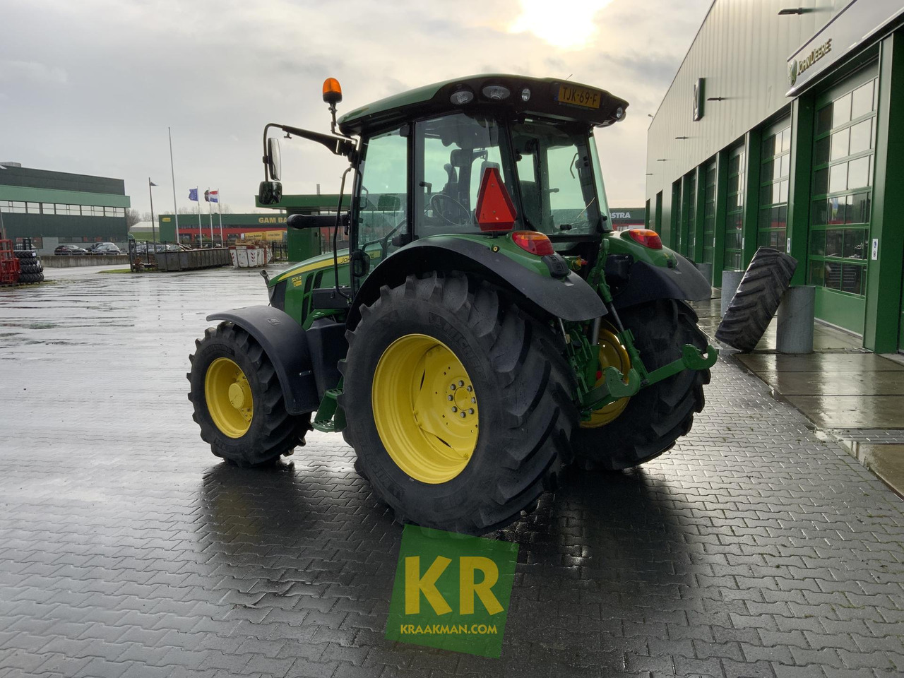 5125R John Deere - Tractor: foto 4 5125R John Deere - Tractor: foto 4