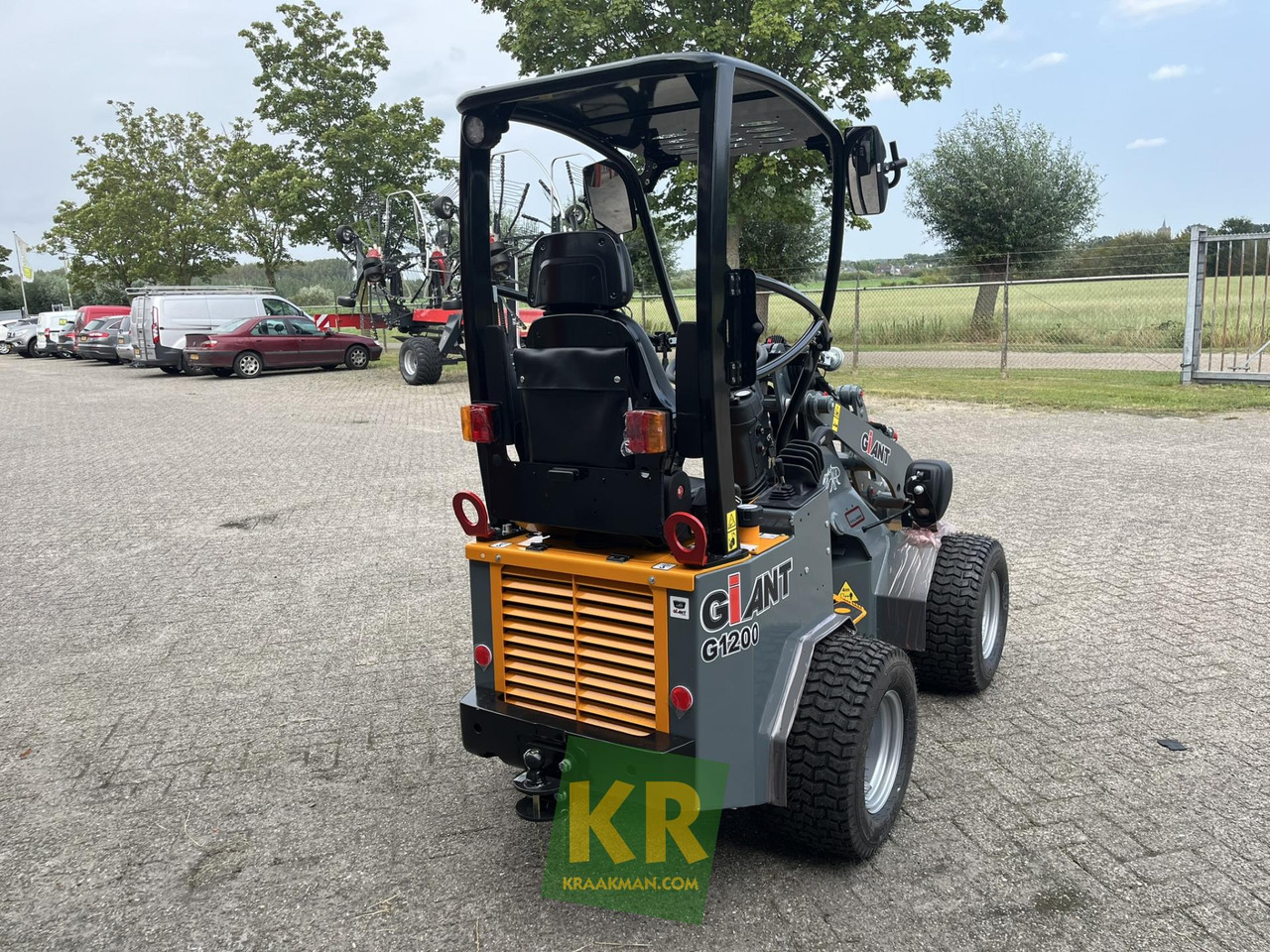 Giant G1200 - Cargadora articulada: foto 4 Giant G1200 - Cargadora articulada: foto 4