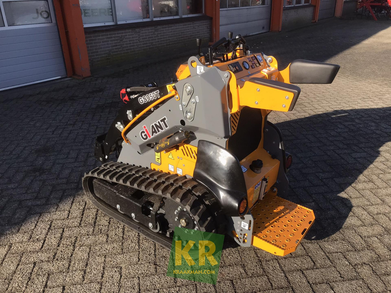 Giant GS950T - Minicargadora: foto 2 Giant GS950T - Minicargadora: foto 2