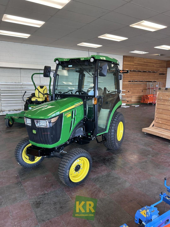 John Deere 2032R - Mini tractor: foto 1 John Deere 2032R - Mini tractor: foto 1
