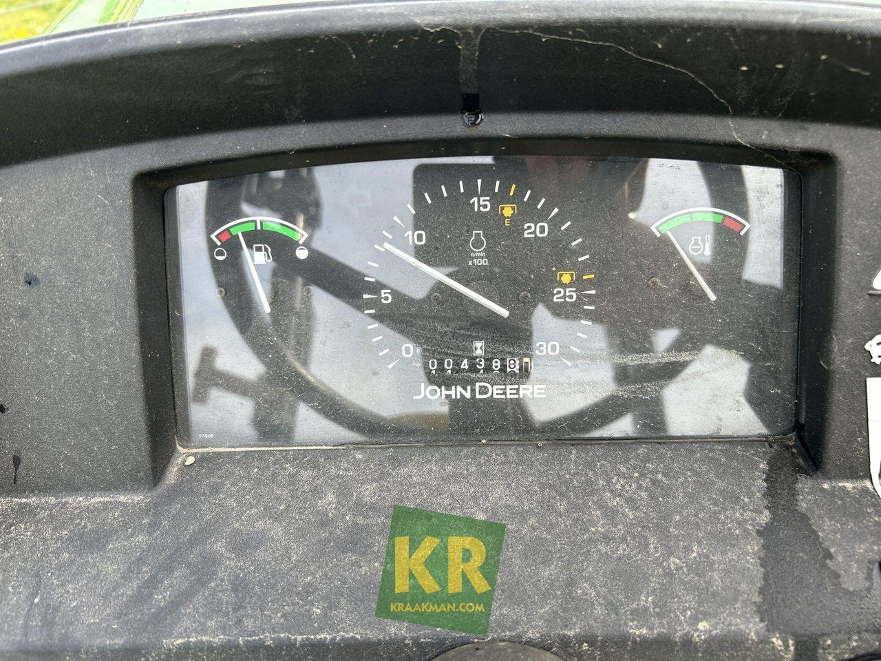John Deere 5055E - Tractor: foto 4 John Deere 5055E - Tractor: foto 4