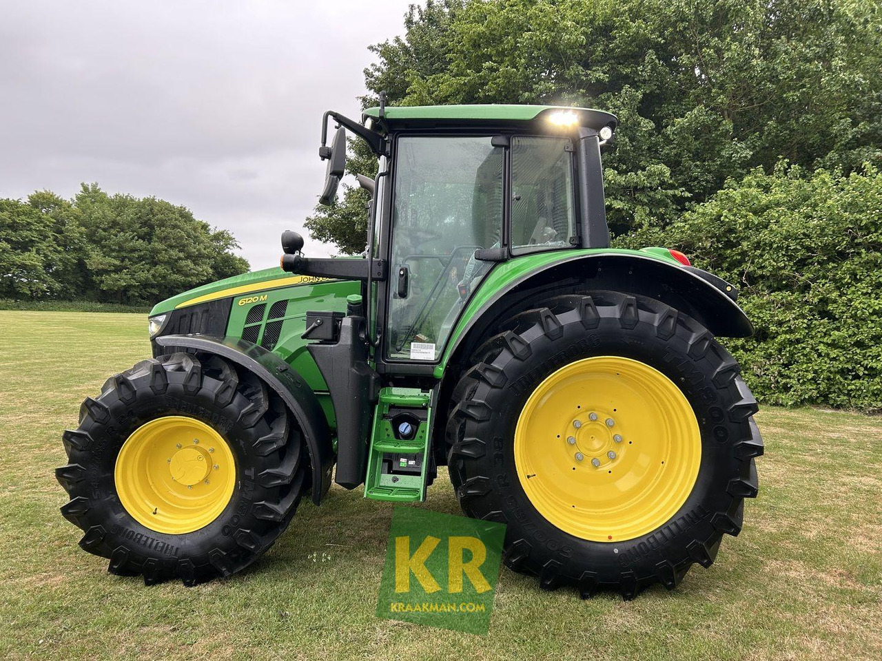 John Deere 6120M - Tractor: foto 5 John Deere 6120M - Tractor: foto 5