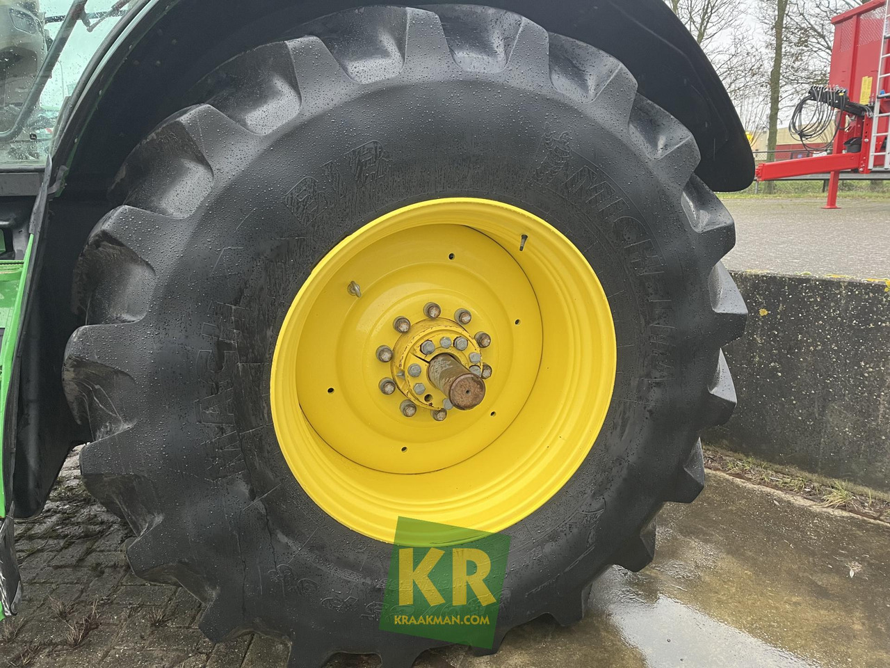 Leasing de John Deere 6215R  John Deere 6215R: foto 11