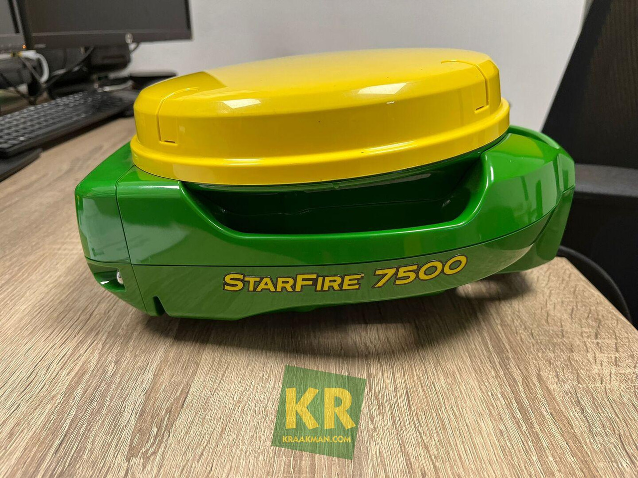 John Deere STARFIRE 7500 RECEIVER - Sistema de navegación: foto 2 John Deere STARFIRE 7500 RECEIVER - Sistema de navegación: foto 2