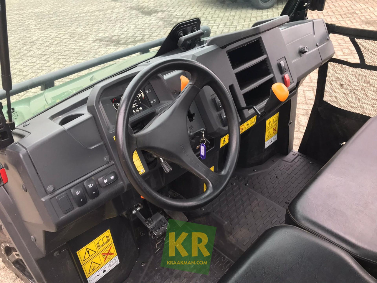 Cuadrimoto John Deere XUV865M: foto 7