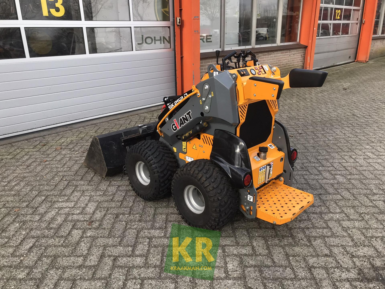 SK252D Giant - Cargadora articulada: foto 5 SK252D Giant - Cargadora articulada: foto 5