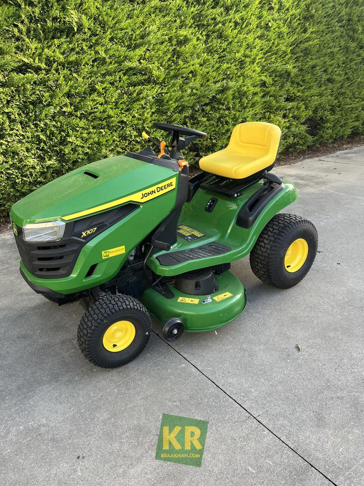 X107 John Deere - Cortacésped: foto 2 X107 John Deere - Cortacésped: foto 2