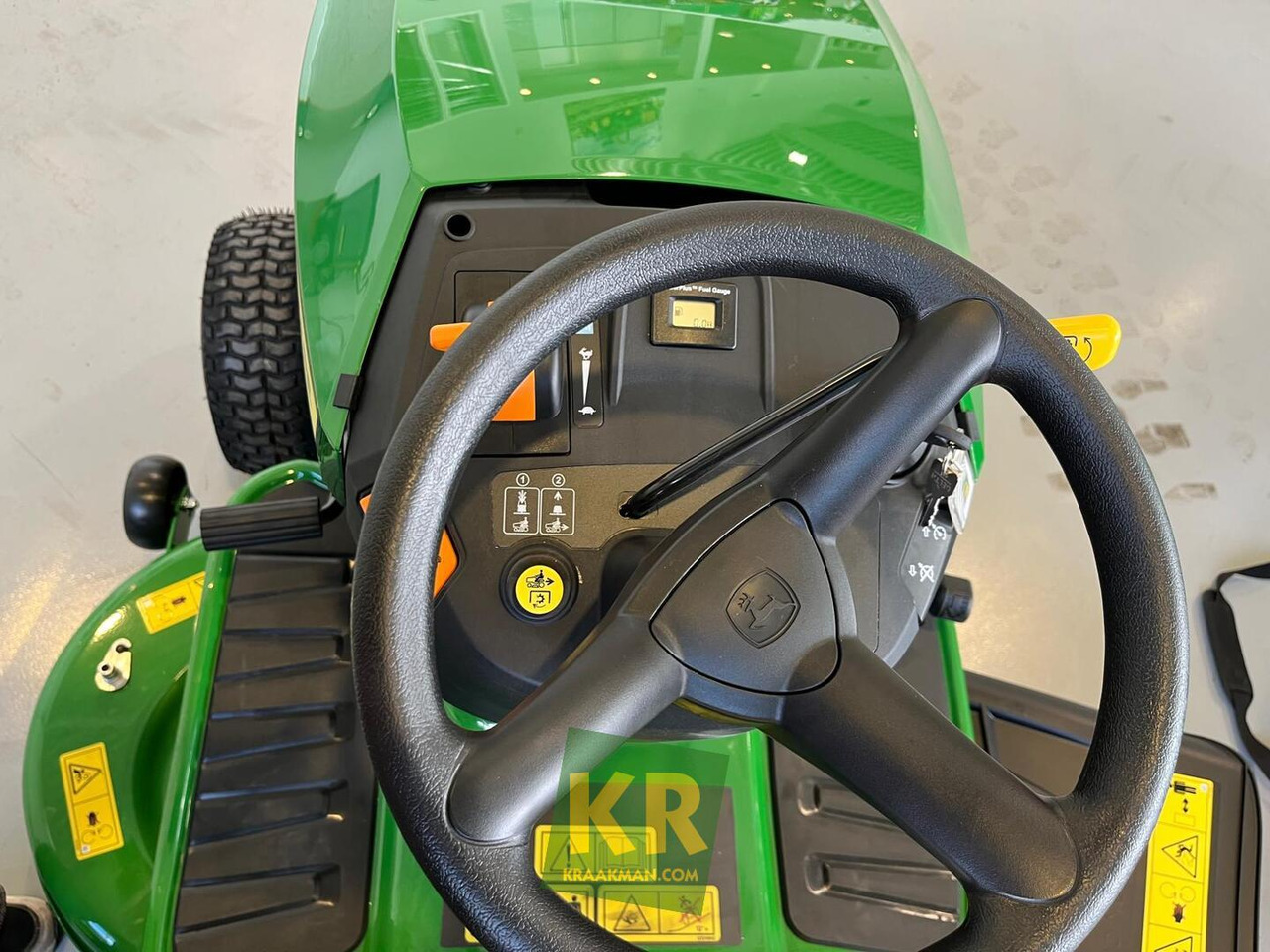X127 John Deere - Cortacésped: foto 1 X127 John Deere - Cortacésped: foto 1