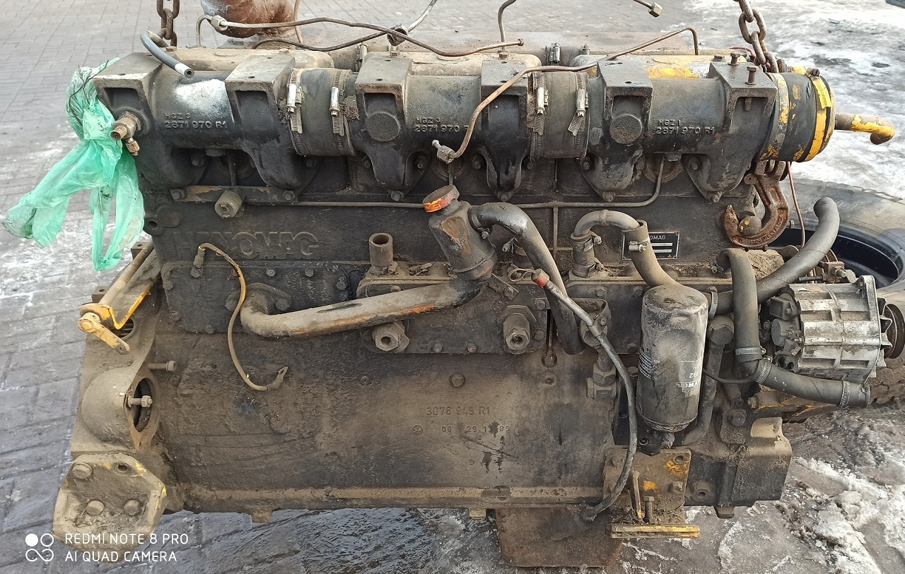 HANOMAG ENGINE PARTS 299 2254 M91 10740063 4400 355 M1 - Motor y piezas para Otros maquinaria: foto 3 HANOMAG ENGINE PARTS 299 2254 M91 10740063 4400 355 M1 - Motor y piezas para Otros maquinaria: foto 3