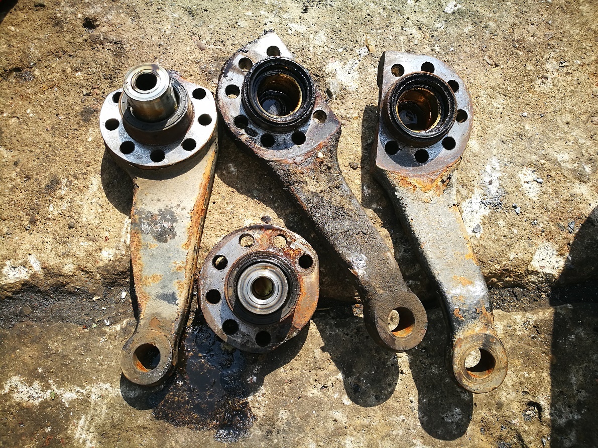 MAN F2000 F90 TGS TGX TGA 4x2 4x4 6x2 6x4 6x6 8x2 8x4 8x6 8x8 - Dirección para Camión: foto 4 MAN F2000 F90 TGS TGX TGA 4x2 4x4 6x2 6x4 6x6 8x2 8x4 8x6 8x8 - Dirección para Camión: foto 4