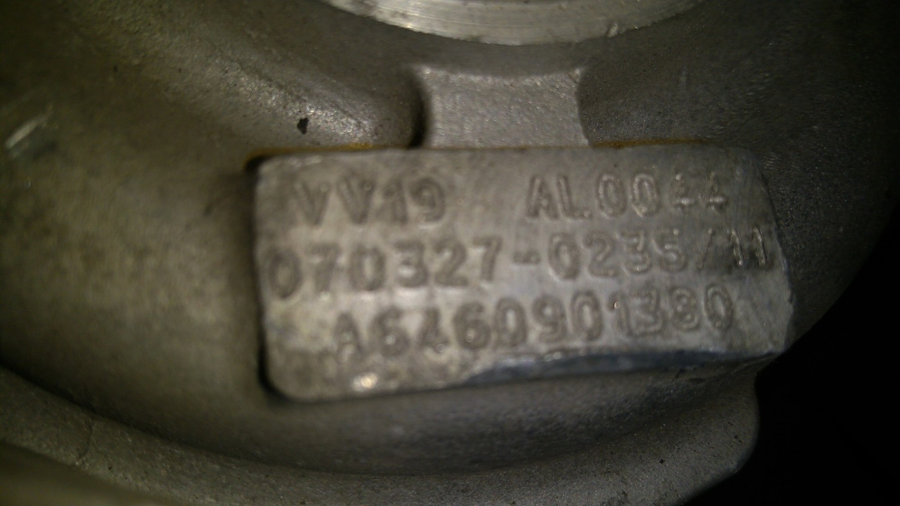 MERCEDES VITO VIANO OM639 6460901380 - Turbocompresor para Furgoneta: foto 3 MERCEDES VITO VIANO OM639 6460901380 - Turbocompresor para Furgoneta: foto 3