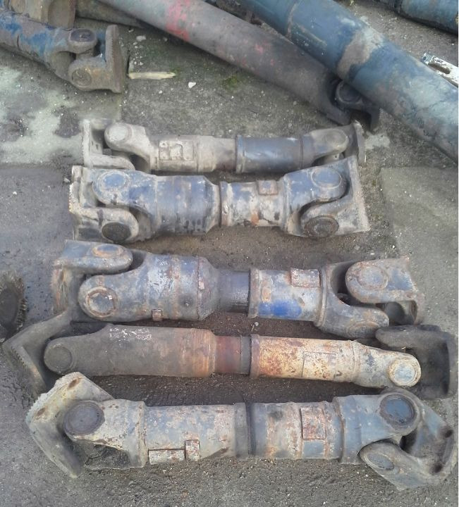 WAŁ NAPĘDOWY MERCEDES SK 3228 3234 3535 3538 3544 3548 3550 3553 8X4 8X6 8X8 - Árbol de transmisión: foto 3 WAŁ NAPĘDOWY MERCEDES SK 3228 3234 3535 3538 3544 3548 3550 3553 8X4 8X6 8X8 - Árbol de transmisión: foto 3