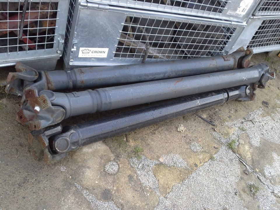 WAŁ NAPĘDOWY MERCEDES SK 3228 3234 3535 3538 3544 3548 3550 3553 8X4 8X6 8X8 - Árbol de transmisión: foto 2 WAŁ NAPĘDOWY MERCEDES SK 3228 3234 3535 3538 3544 3548 3550 3553 8X4 8X6 8X8 - Árbol de transmisión: foto 2