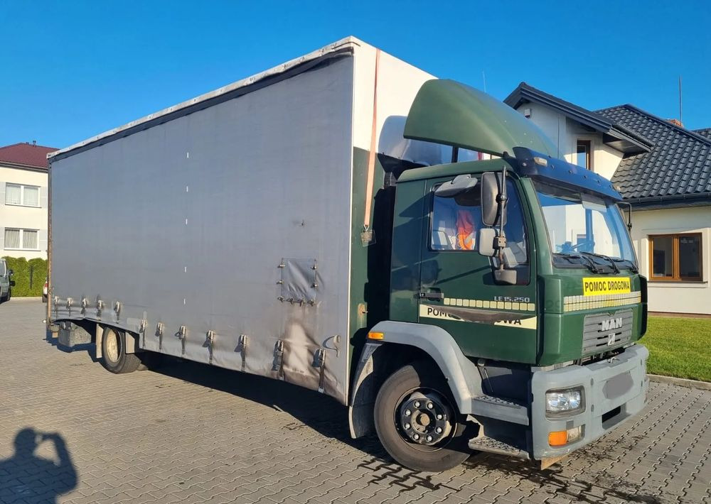 MAN LE 15 220 - Grua de remolque autos: foto 3 MAN LE 15 220 - Grua de remolque autos: foto 3