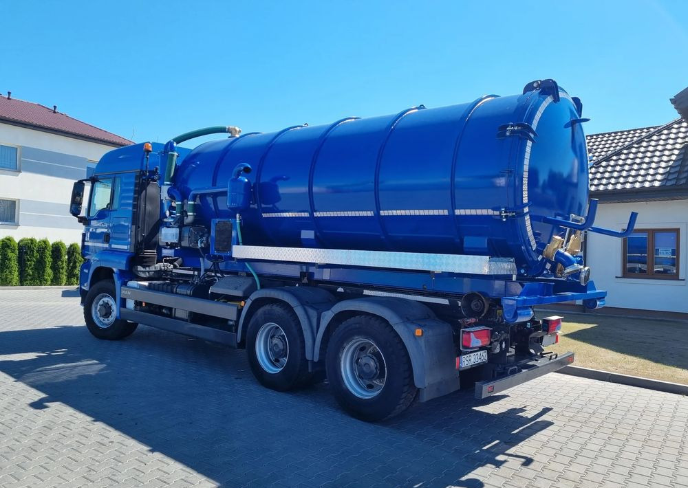 MAN TGS 26 320 - Camión de basura: foto 1 MAN TGS 26 320 - Camión de basura: foto 1