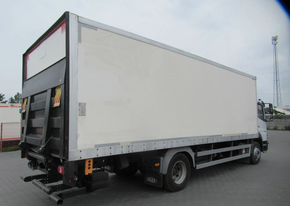 Mercedes-Benz Atego 1224 - Camión frigorífico: foto 4 Mercedes-Benz Atego 1224 - Camión frigorífico: foto 4