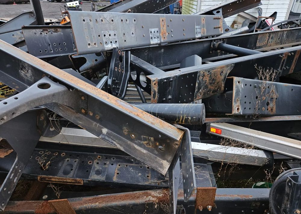 Rama Scania Man Mercedes Volvo Renault Daf - Piezas de recambio: foto 5 Rama Scania Man Mercedes Volvo Renault Daf - Piezas de recambio: foto 5