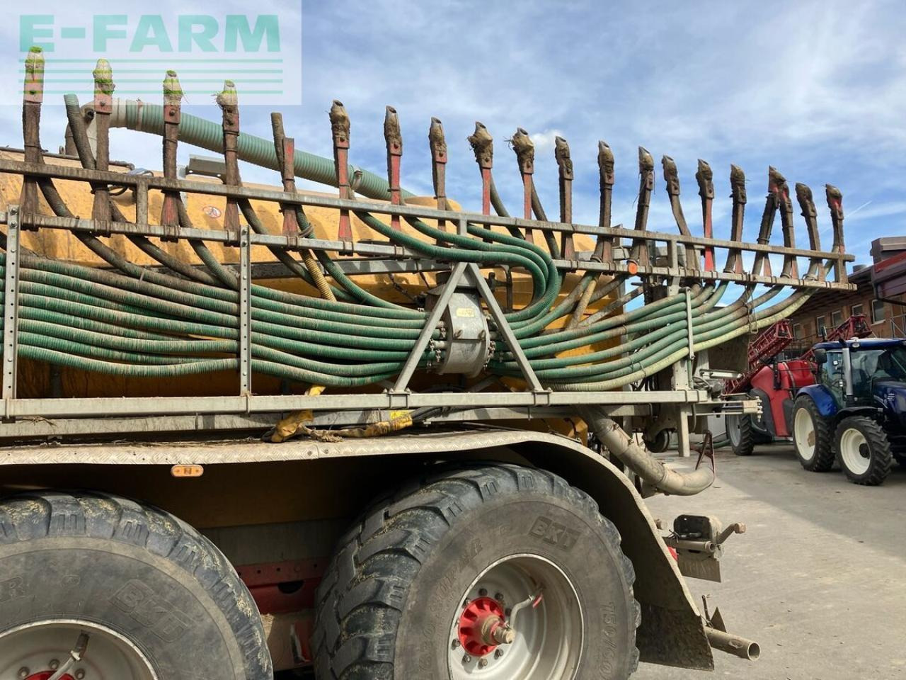 18500 - Cuba de purín: foto 4 18500 - Cuba de purín: foto 4