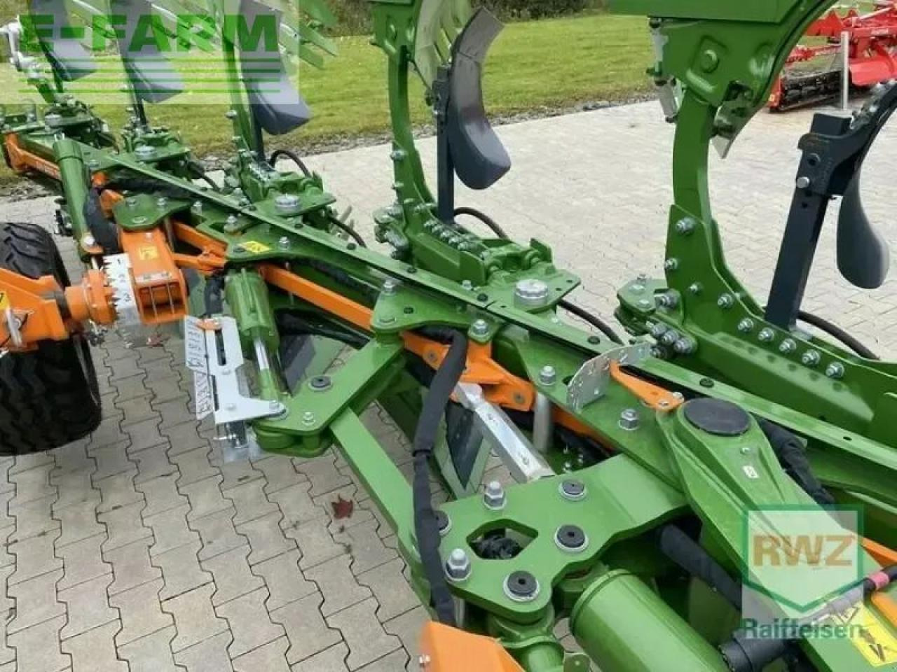 Amazone anbau-volldrehpflug teres 300v - Arado: foto 3 Amazone anbau-volldrehpflug teres 300v - Arado: foto 3