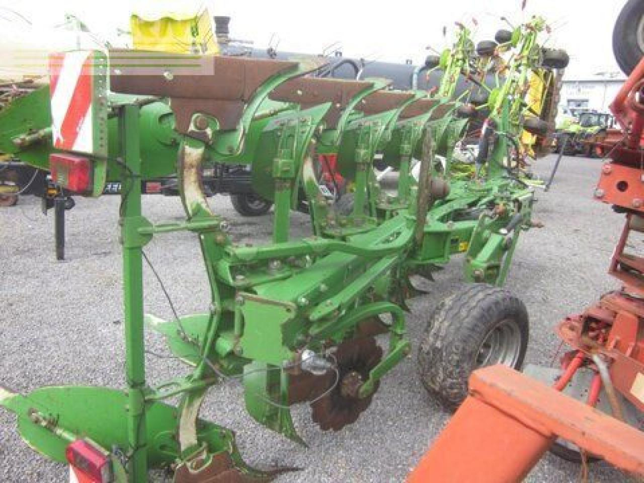 Amazone cayron 200 v -100, 5-schar - Arado: foto 3 Amazone cayron 200 v -100, 5-schar - Arado: foto 3