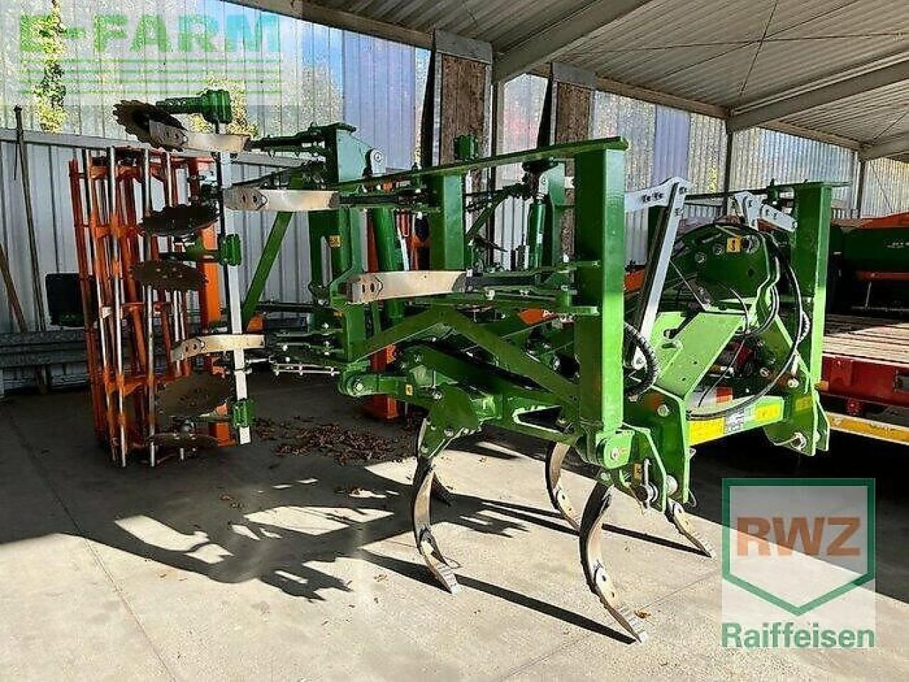Amazone cenio 4000-2 grubber - Cultivador: foto 1 Amazone cenio 4000-2 grubber - Cultivador: foto 1