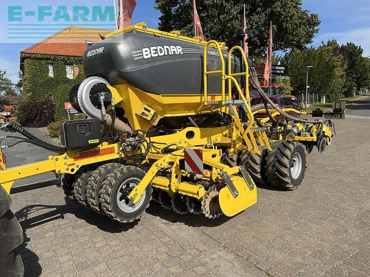 Bednar omega oo 3000 l - Sembradora: foto 1 Bednar omega oo 3000 l - Sembradora: foto 1