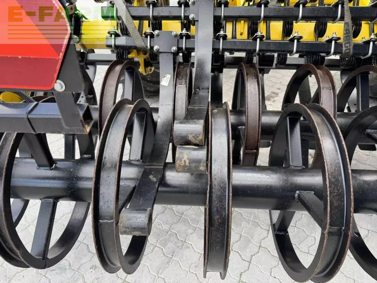 Bednar swifter disc xo 7500 - Equipo para trabajo del suelo: foto 5 Bednar swifter disc xo 7500 - Equipo para trabajo del suelo: foto 5