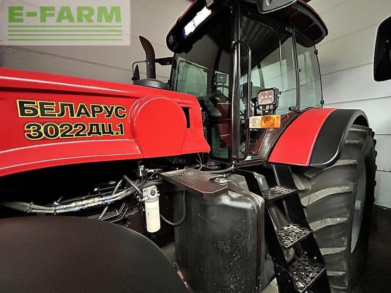 Belarus 3022 dc1 - Tractor: foto 2 Belarus 3022 dc1 - Tractor: foto 2