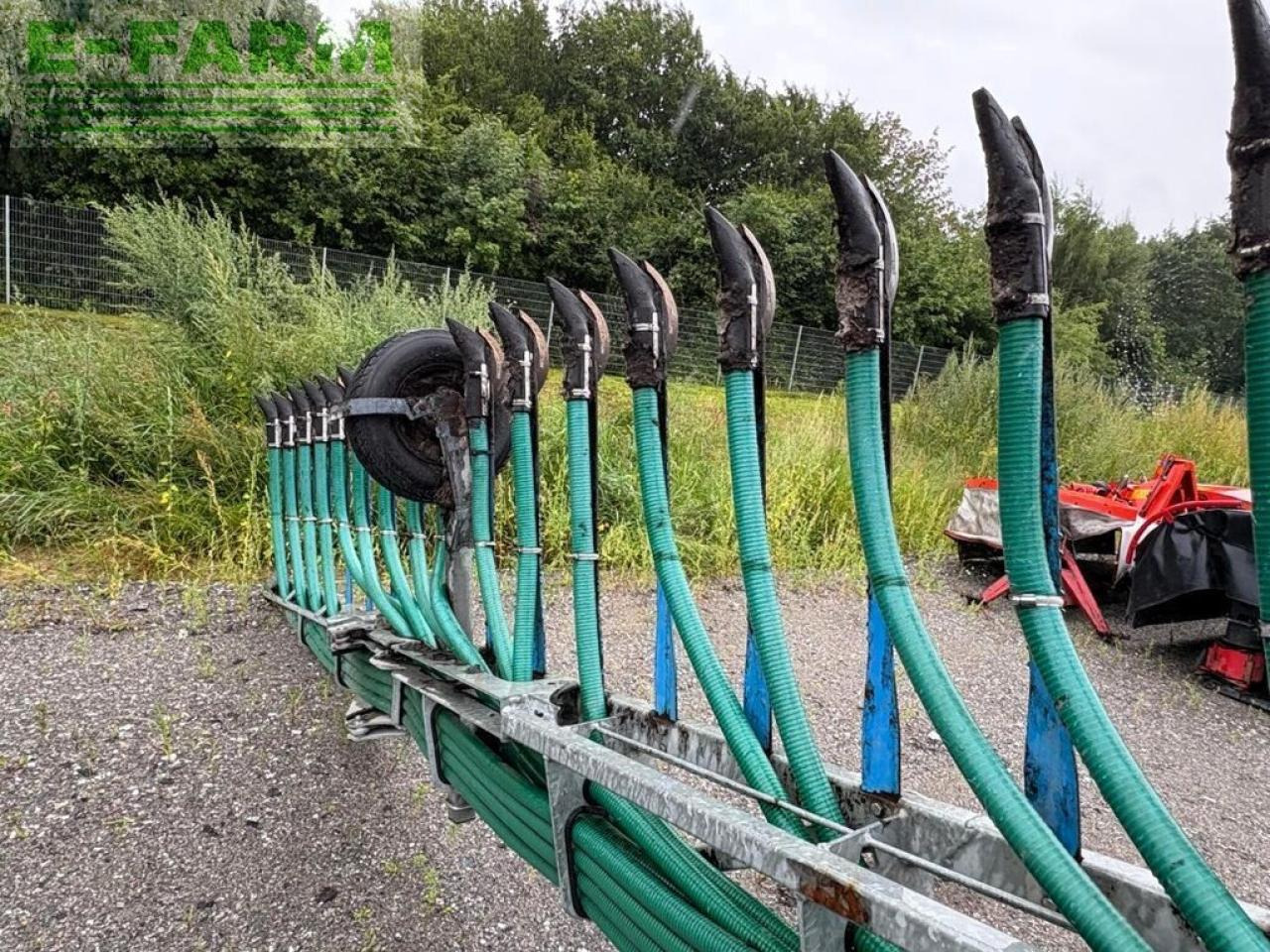 Bomech multi 18, gülle schleppschuhverteiler - Sistema de riego: foto 4 Bomech multi 18, gülle schleppschuhverteiler - Sistema de riego: foto 4