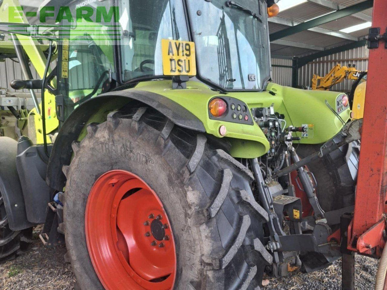 CLAAS ARION 420 - Tractor: foto 2 CLAAS ARION 420 - Tractor: foto 2