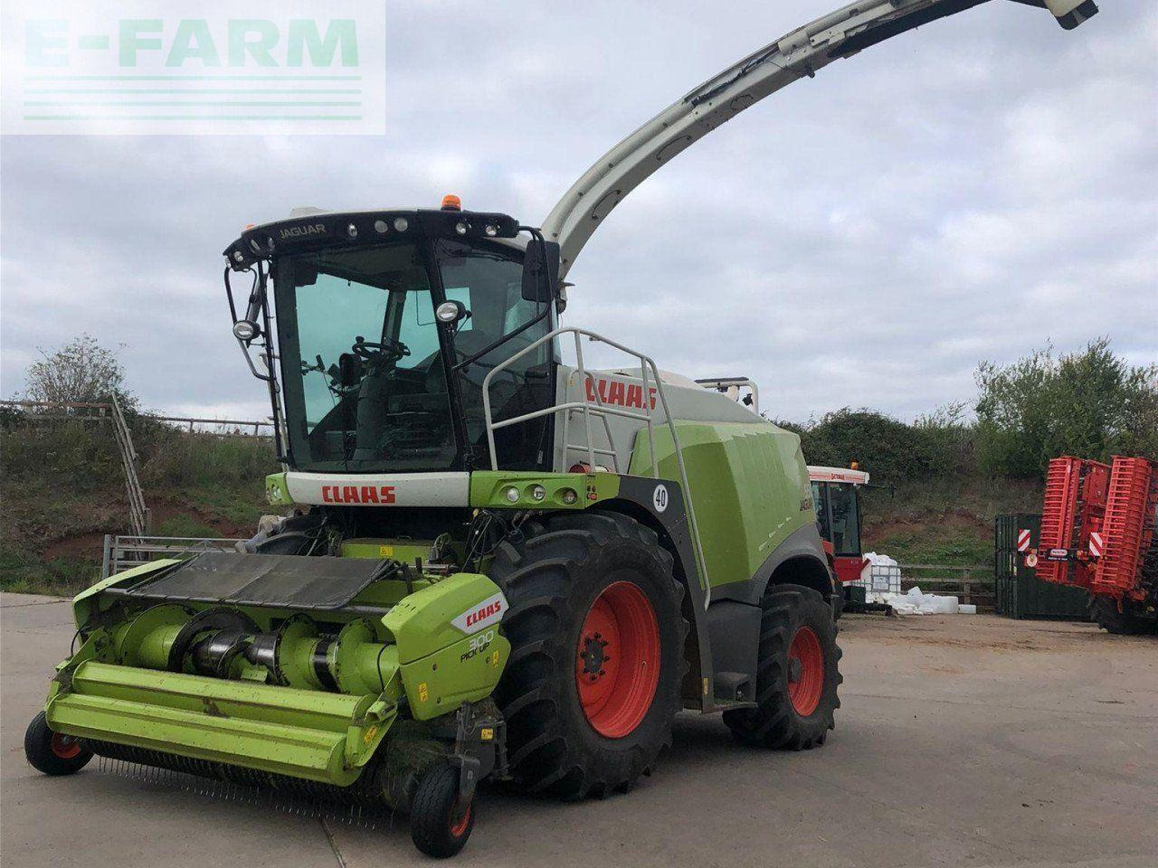 CLAAS JAGUAR 950 C/W PU300 - Cosechadora de forraje: foto 1 CLAAS JAGUAR 950 C/W PU300 - Cosechadora de forraje: foto 1