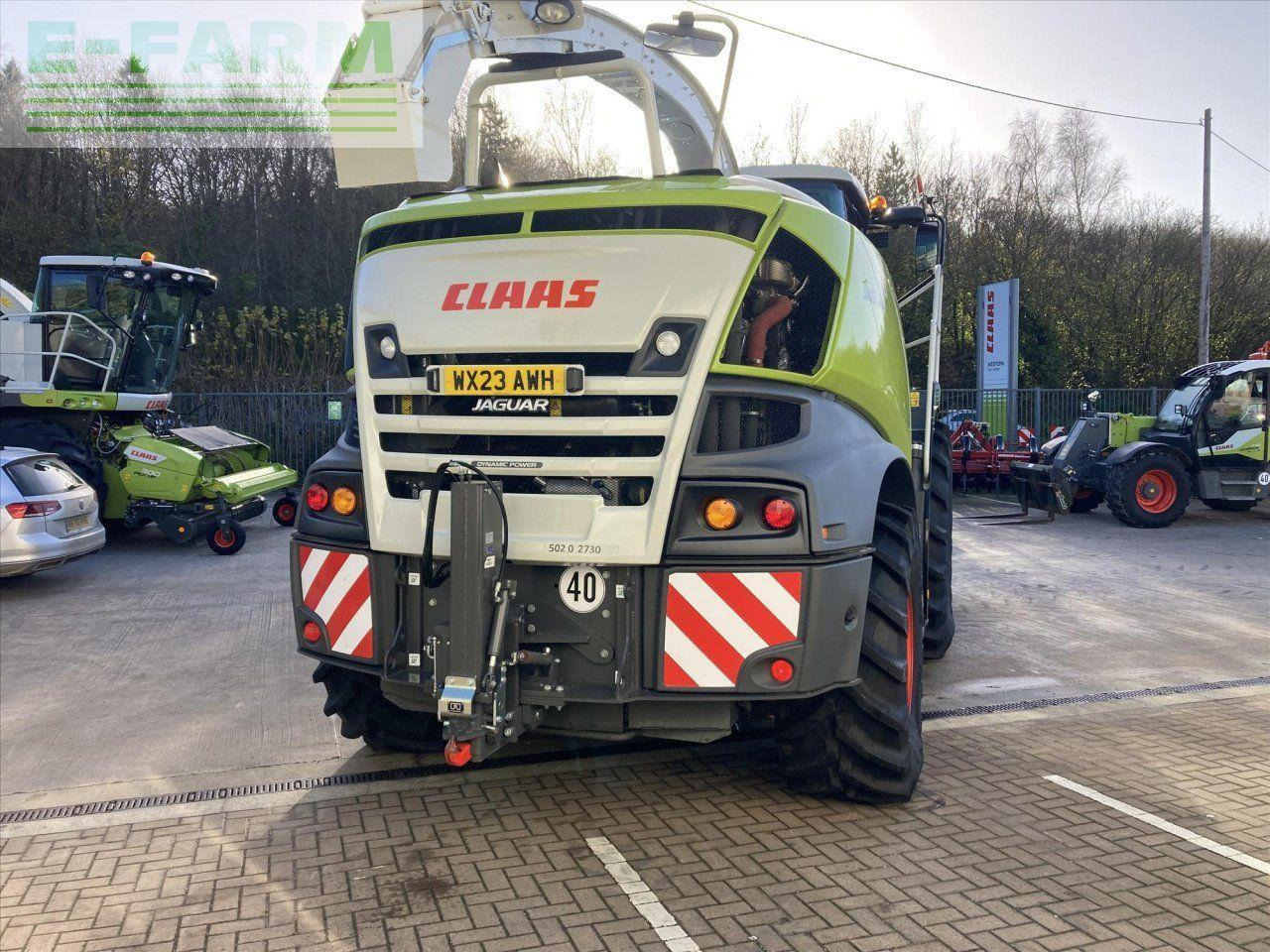 CLAAS USED 2023 JAGUAR 950 - STAGE V - Cosechadora de forraje: foto 4 CLAAS USED 2023 JAGUAR 950 - STAGE V - Cosechadora de forraje: foto 4